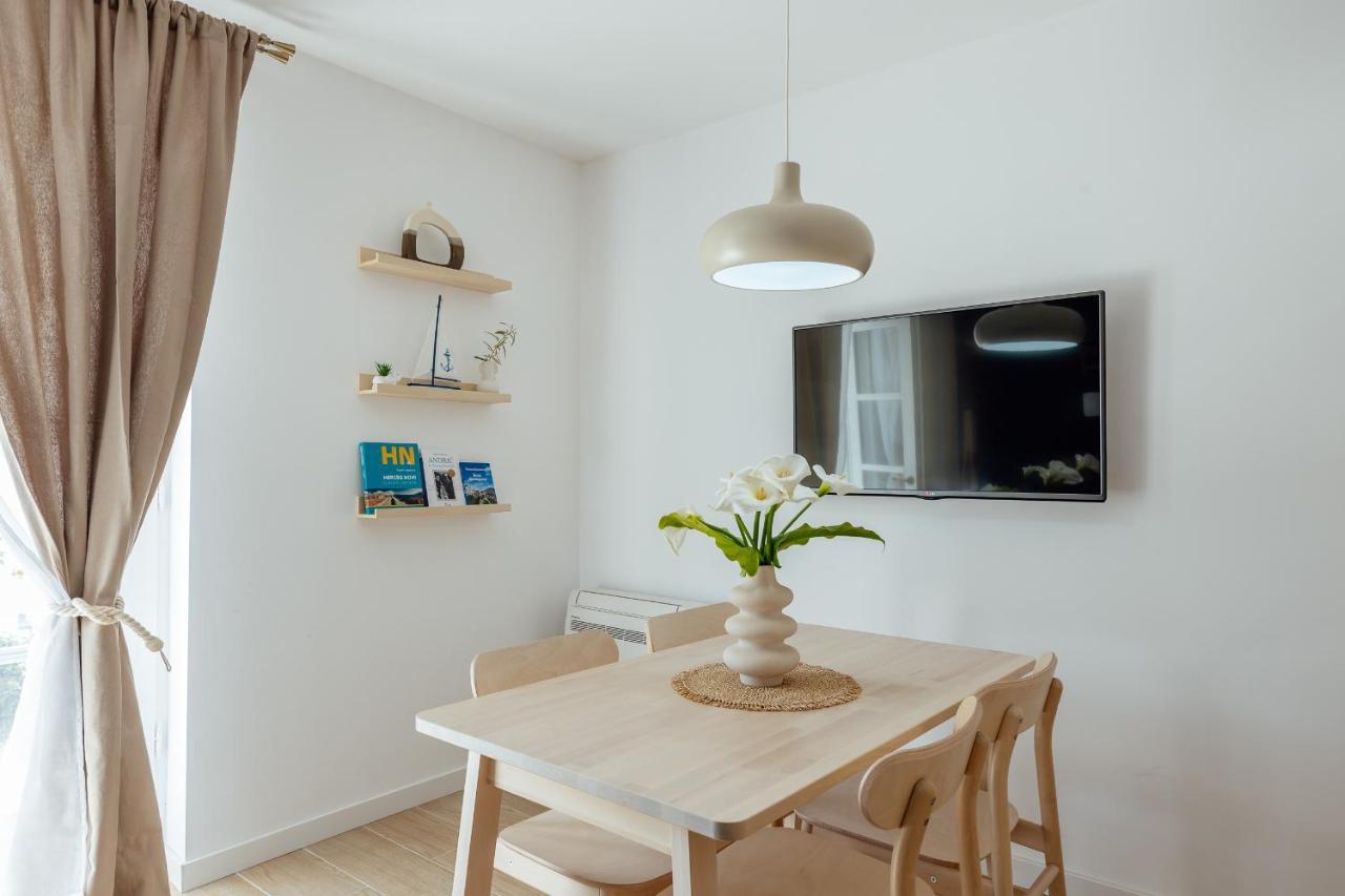 Magnolia Apartments 2 Херцег-Нови Экстерьер фото